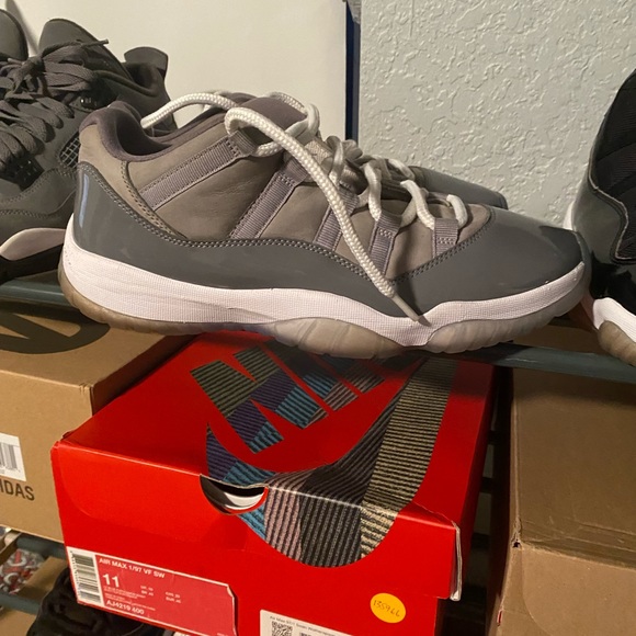 Jordan 11 low cool grey - Picture 3 of 4